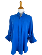 AA15 - Boyfriend Shirt