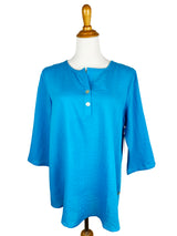 AA205 - Side-Button Linen Pullover