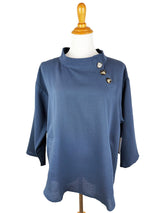 AA294 - Mallory 3-Button Linen Pullover