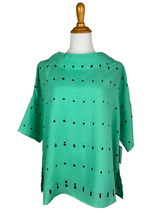 AA374 - Mila Linen Pullover Top