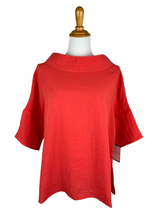 AA374 - Mila Linen Pullover Top