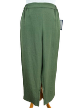 AAPT23 - Tapered Crop Linen Pant