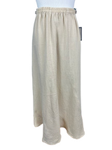 AASK11 - Curved Panels Linen Skirt