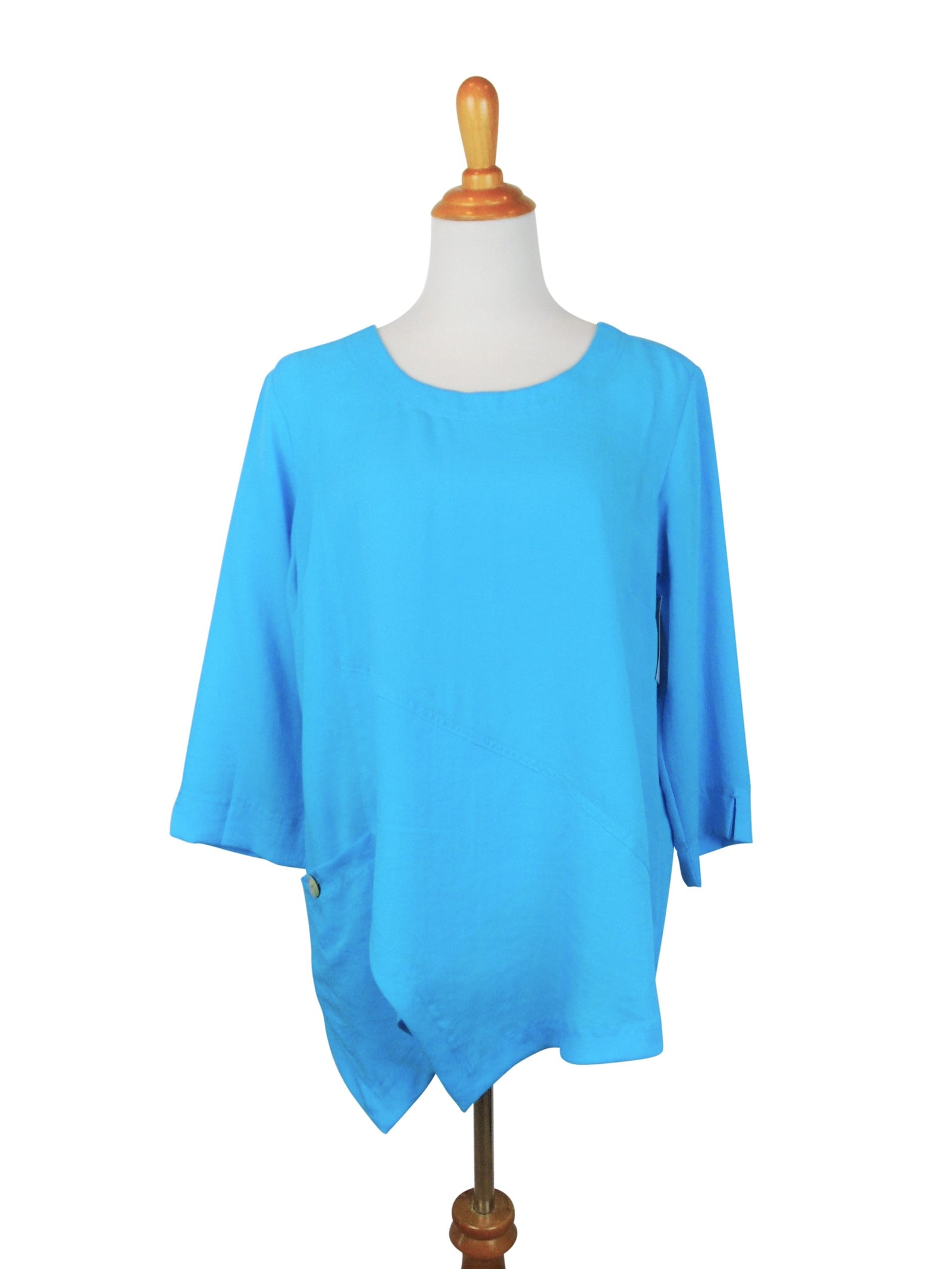 AA123 - Pullover w/ Asymmetric Hem - Customize Collections