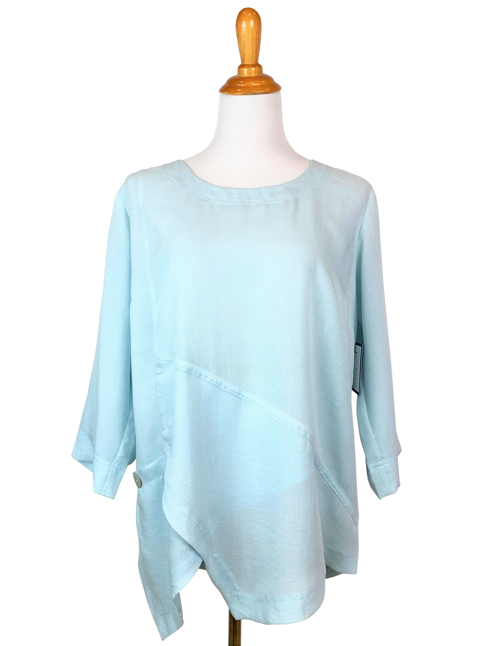 AA123 - Pullover w/ Asymmetric Hem - Customize Collections