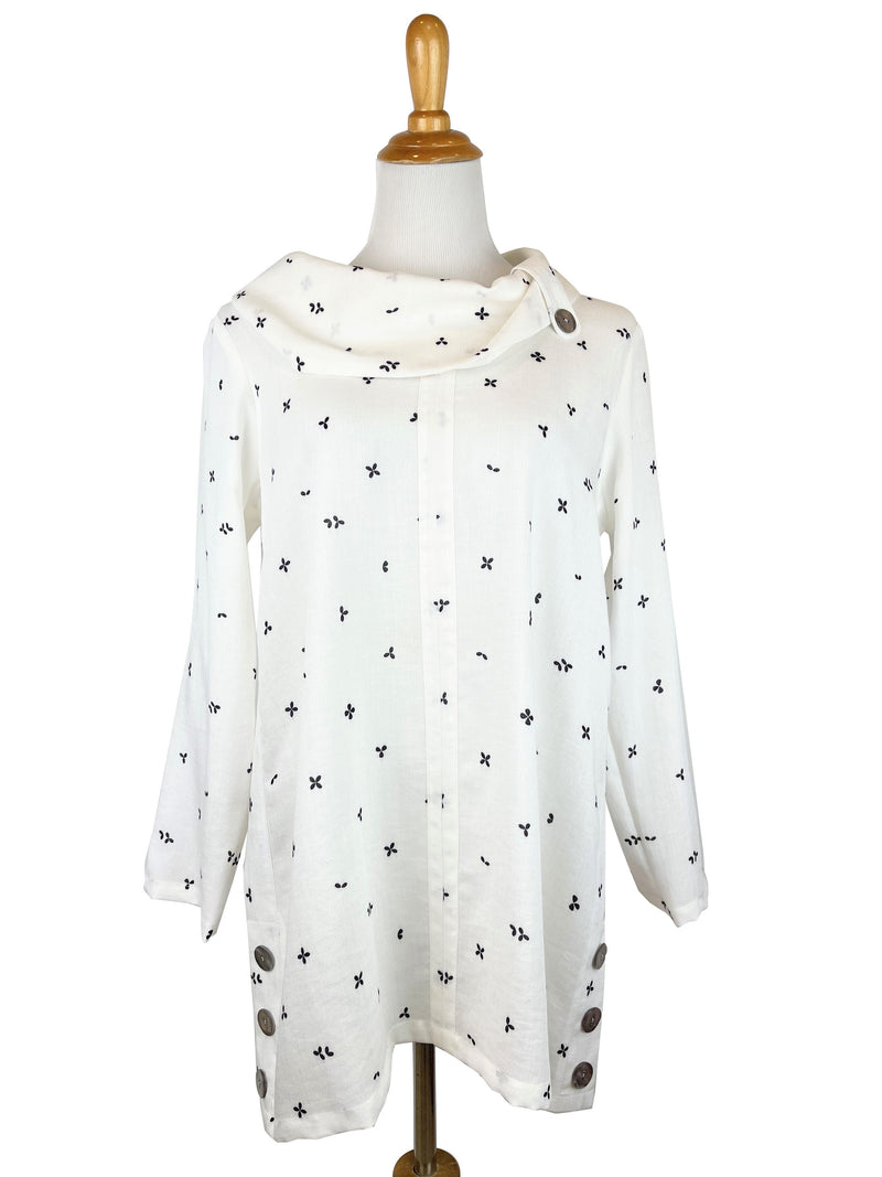 AA372 - Brooke Pullover Top