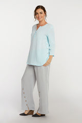 AA205 - Side-Button Pullover
