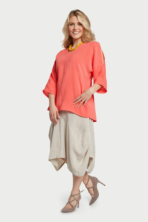 AA254 - Peek-a-Boo Sleeves Linen Pullover