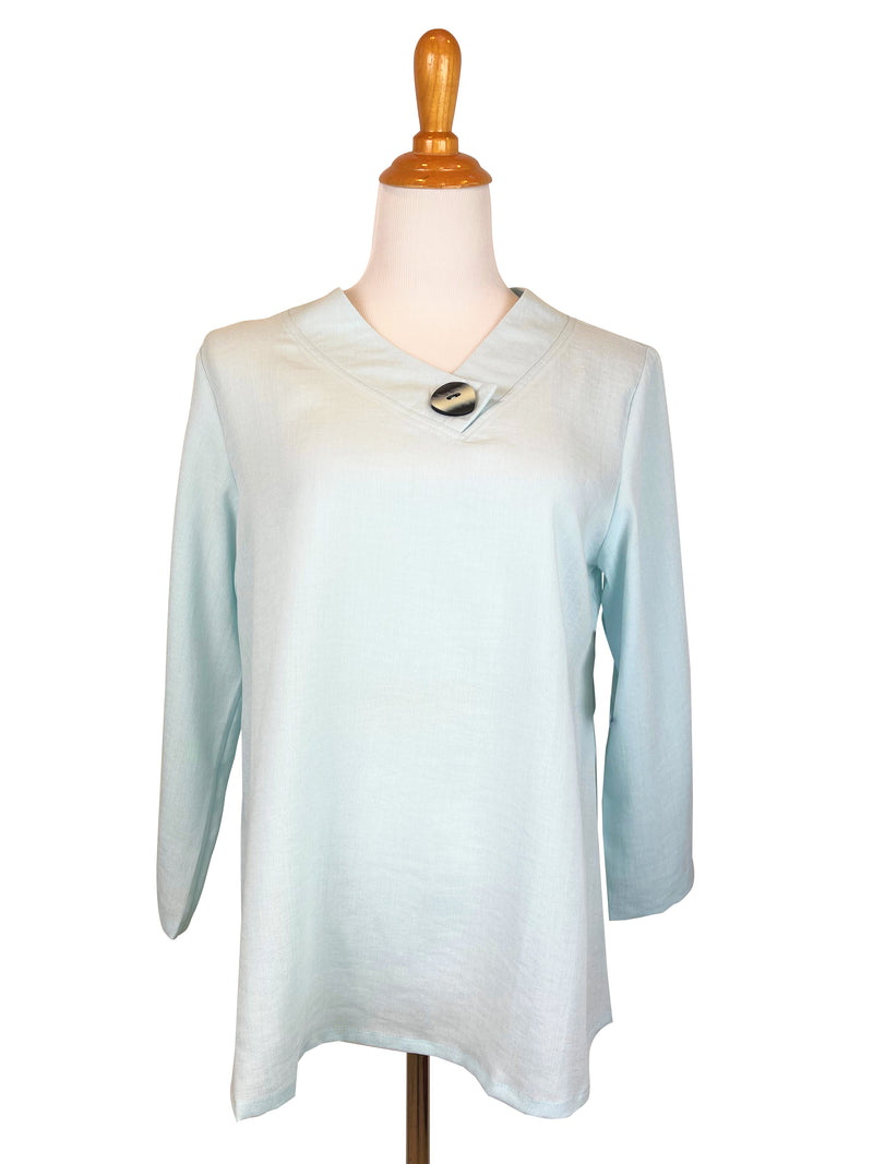 AA368 - Georgia Linen Pullover Top