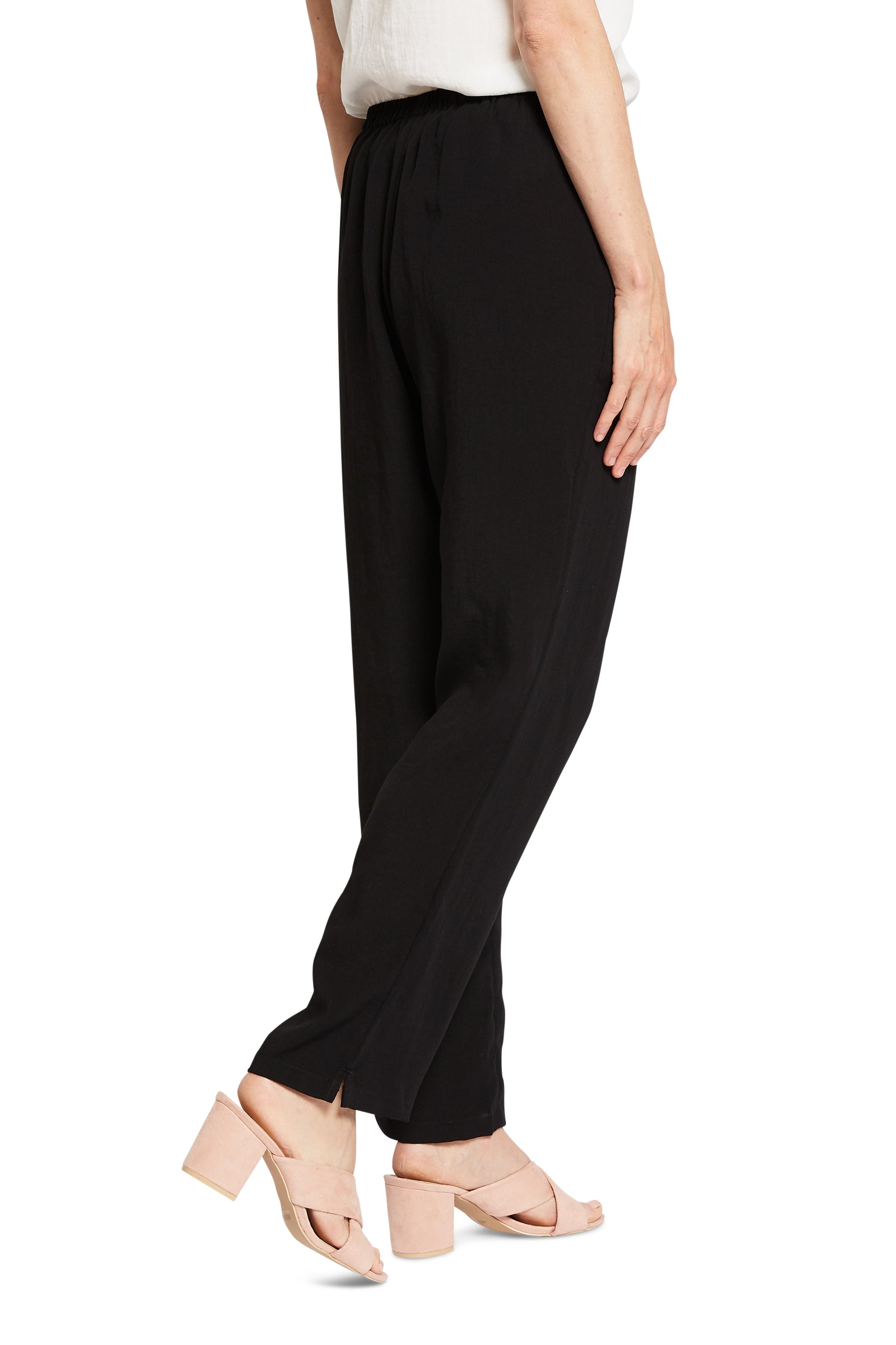 AAPT09 - Classic Tapered Linen Pant – Fridaze - Linen Redefined AAPT09 - Classic Tapered Linen Pant – Fridaze - Linen Redefined