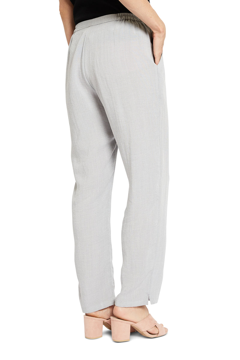AAPT21 - Flat Front Tapered Leg Pant